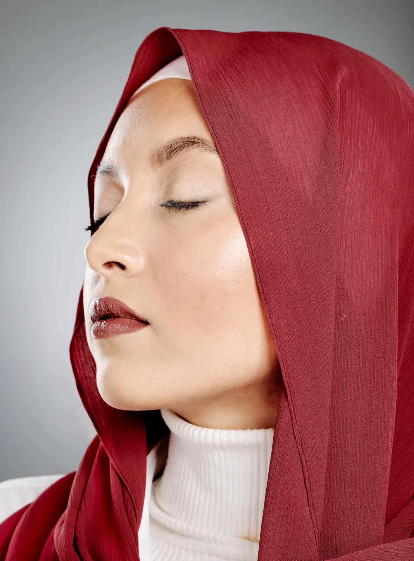 Woman with beautiful eyelash extensions.
